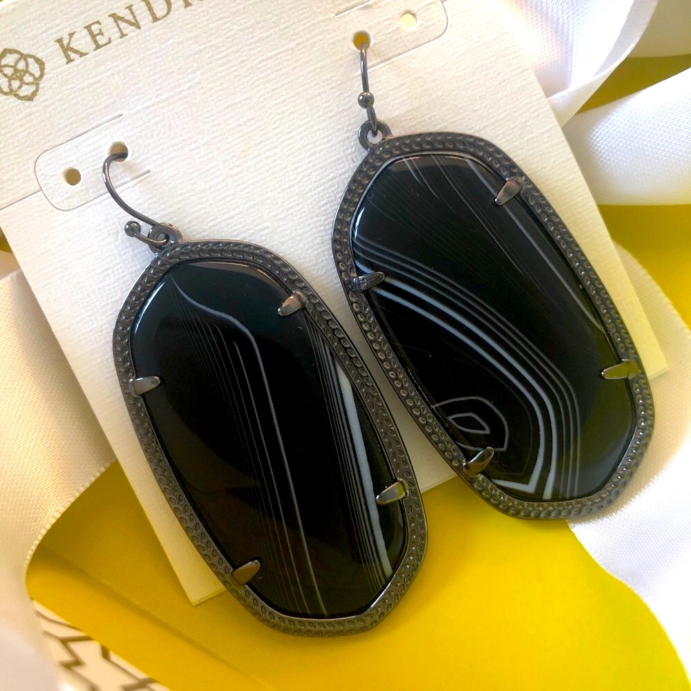 NWOT RARE & Retired Kendra Scott Danielle Earrings Black Banded Agate & Gunmetal - Picture 10 of 14